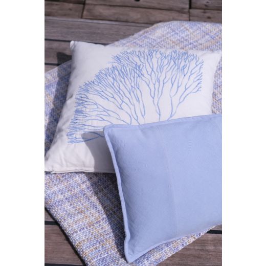 Coral Cushion blue white 45x45cm 