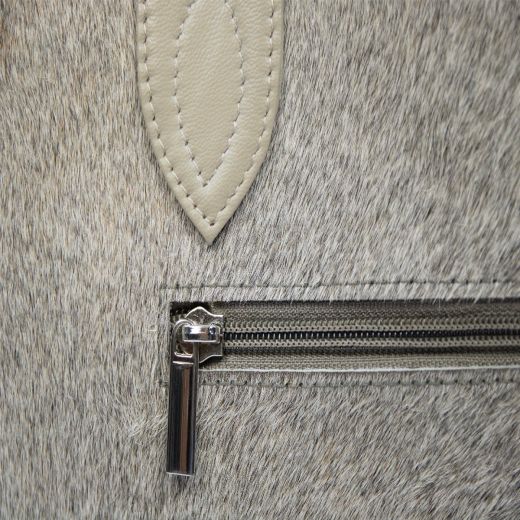 travelbag cow grey 50x35x15cm (bos taurus taurus)