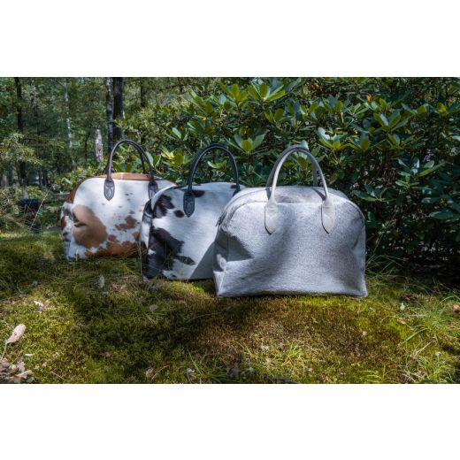 travelbag cow black 50x35x15cm (bos taurus taurus)