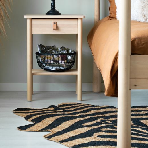 jute rug cow shape zebra 145x160cm*