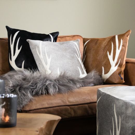 cushion cow antler grey 45x45cm (bos taurus taurus)