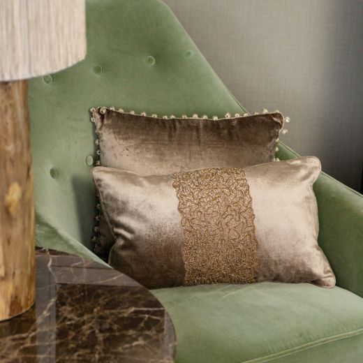 half kussen fluweel pom pom taupe 35x45cm