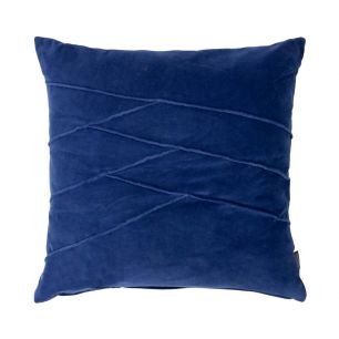 Uneven pintuck clematis cushion 45 x 45 cm